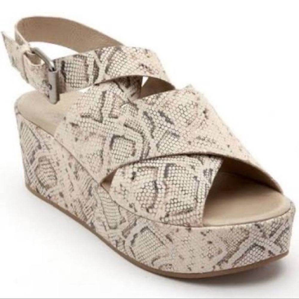 MATISSE RUNAWAY Women's Beige Snake Print Wedge Sandals. SZ. 9. Worn 1x In Home